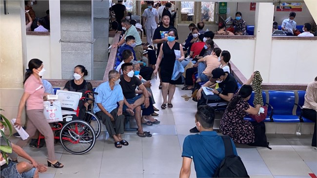 Bộ y tế cam kết giải quyết tình trạng quá tải tại một số bệnh viện ở Thủ đô Hà Nội