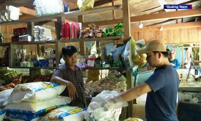 Các địa phương miền núi của tỉnh Quảng Nam chủ động dự trữ lương thực trước mùa mưa bão