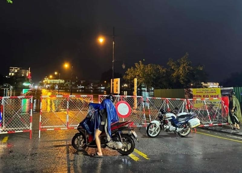 Dự báo thời tiết ngày 16/11: Khu vực Quảng Trị đến Thừa Thiên Huế có mưa to đến rất to