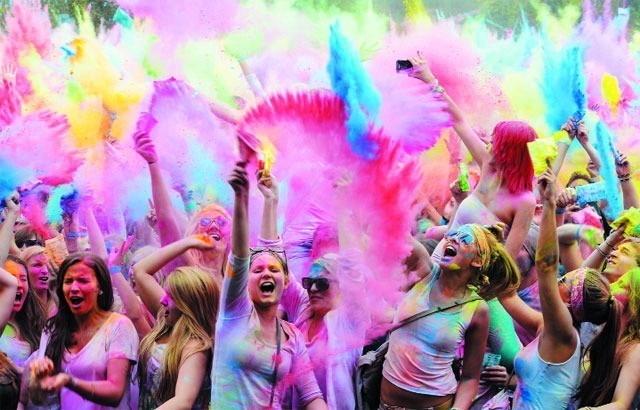 Lễ hội Holi sắc màu ở Ấn Độ