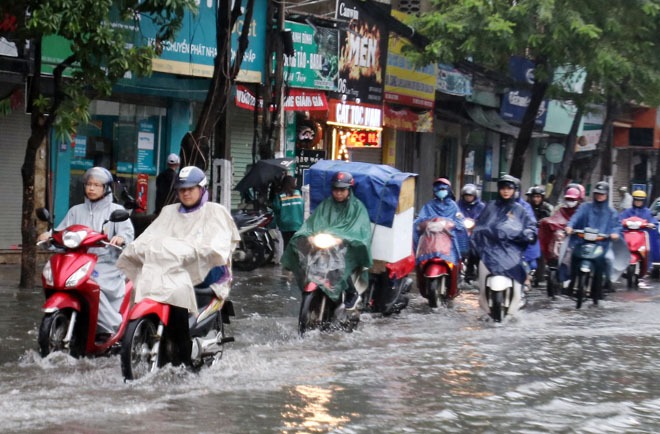 Dự báo thời tiết ngày 7/6: Bắc Bộ, Thanh Hóa và Nghệ An tiếp tục có mưa rào và dông