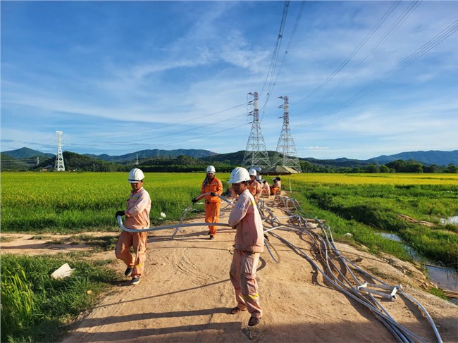 Những bài học lớn từ công trình đường dây 500KV mạch 3 Quảng Trạch-Phố Nối