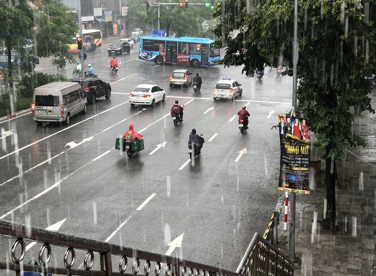Dự báo thời tiết ngày 29/6: Hà Nội có mưa to và dông