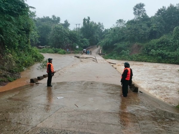 Dự báo thời tiết ngày 23/10: Sáng sớm nay (23/10), Nghệ An đến Quảng Ngãi có mưa to đến rất to