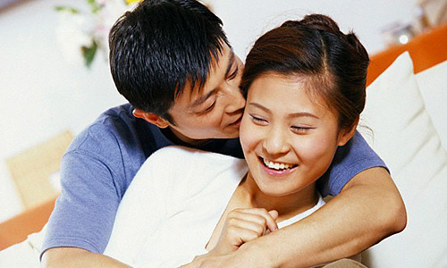 Cửa sổ tình yêu ngày 13/2: Hâm nóng tình yêu thế nào khi hôn nhân nguội lạnh?