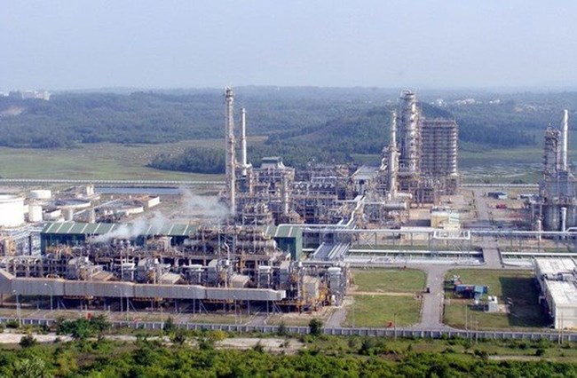 Nhà máy lọc dầu Nghi Sơn (Thanh Hóa) sẽ hoạt động với công suất 100% , góp phần ổn định thị trường xăng dầu nội địa