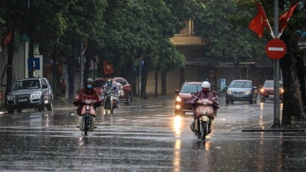 Dự báo thời tiết ngày 17/9: Hà Nội có mưa rào và dông rải rác