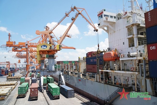 Tạo động lực phát triển kinh tế từ hệ thống cảng biển Việt Nam