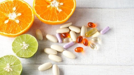 Coi chừng thừa vitamin vì phòng chống Covid-19